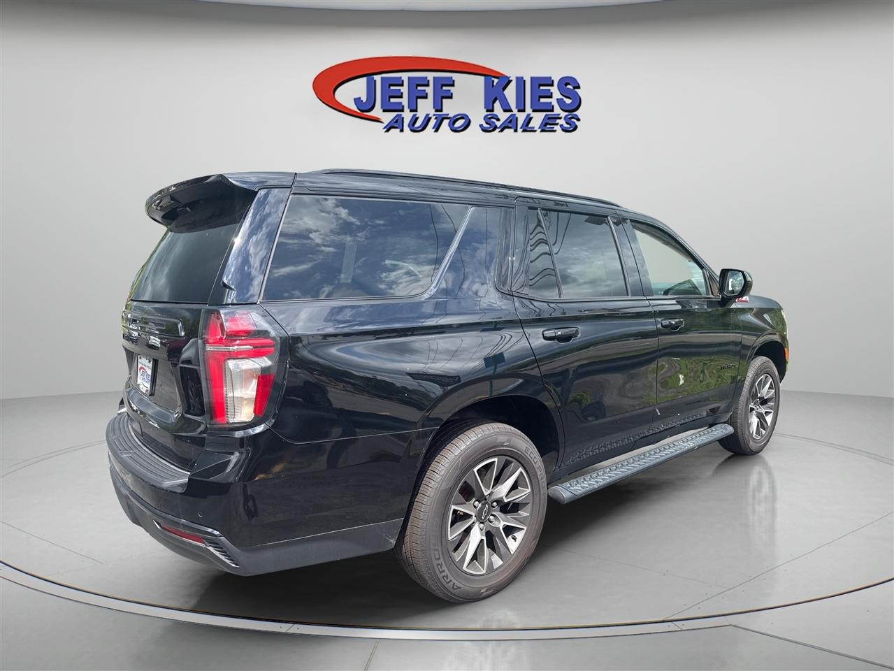 Chevrolet Tahoe 4WD 4dr Z71 2023