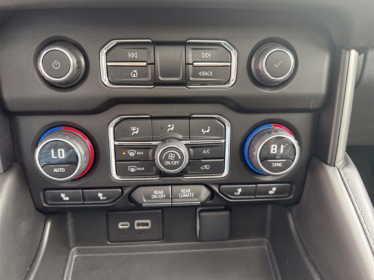 Chevrolet Tahoe 4WD 4dr Z71 2023