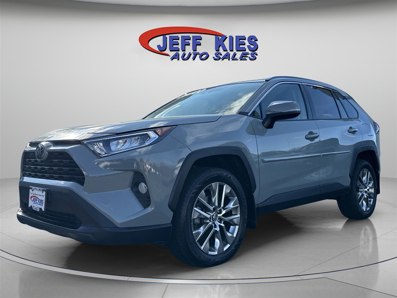 2020 Toyota RAV4 XLE Premium AWD (Natl)