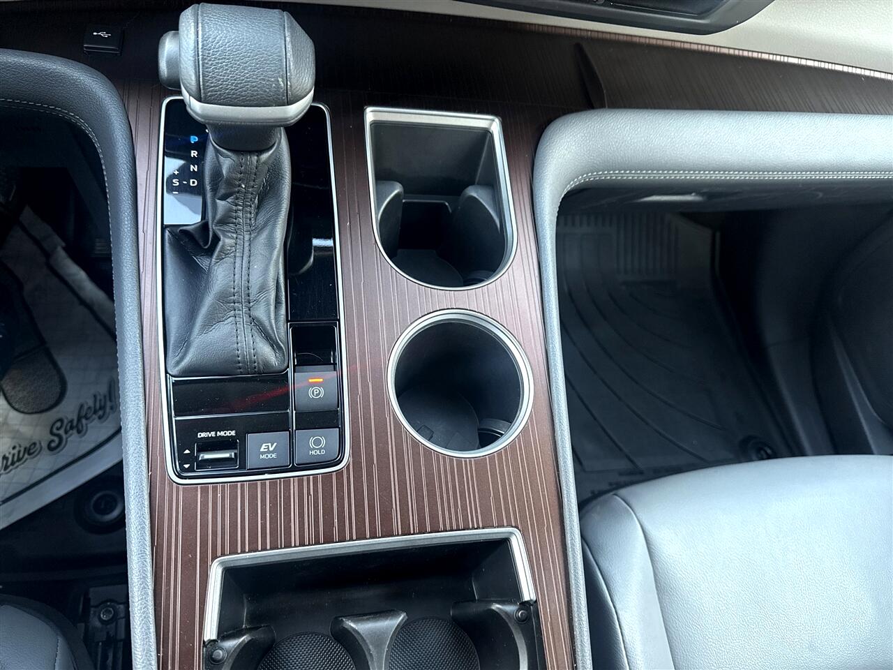 Toyota Sienna XLE AWD 7-Passenger (Natl) 2022