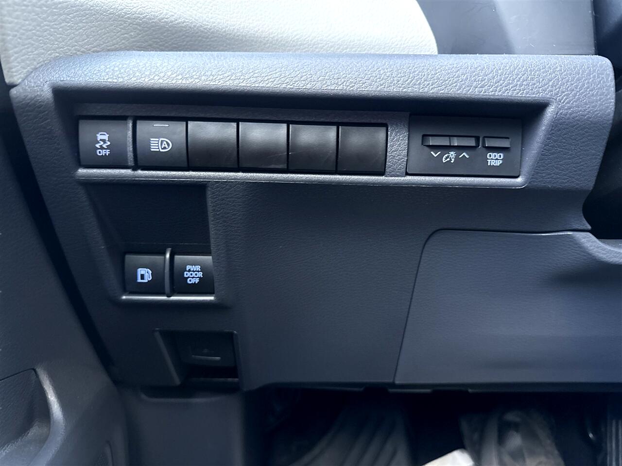 Toyota Sienna XLE AWD 7-Passenger (Natl) 2022