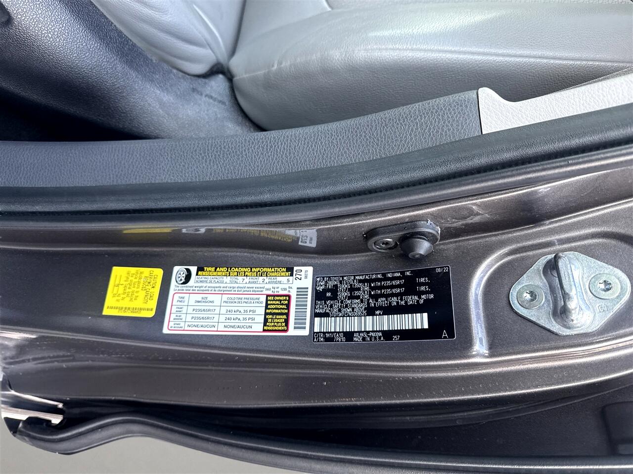 Toyota Sienna XLE AWD 7-Passenger (Natl) 2022