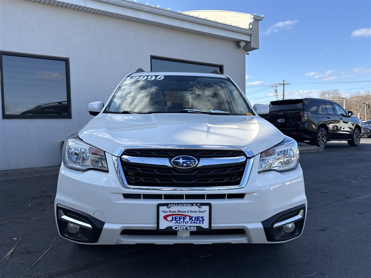 2017 Subaru Forester 2.5i Limited photo 2