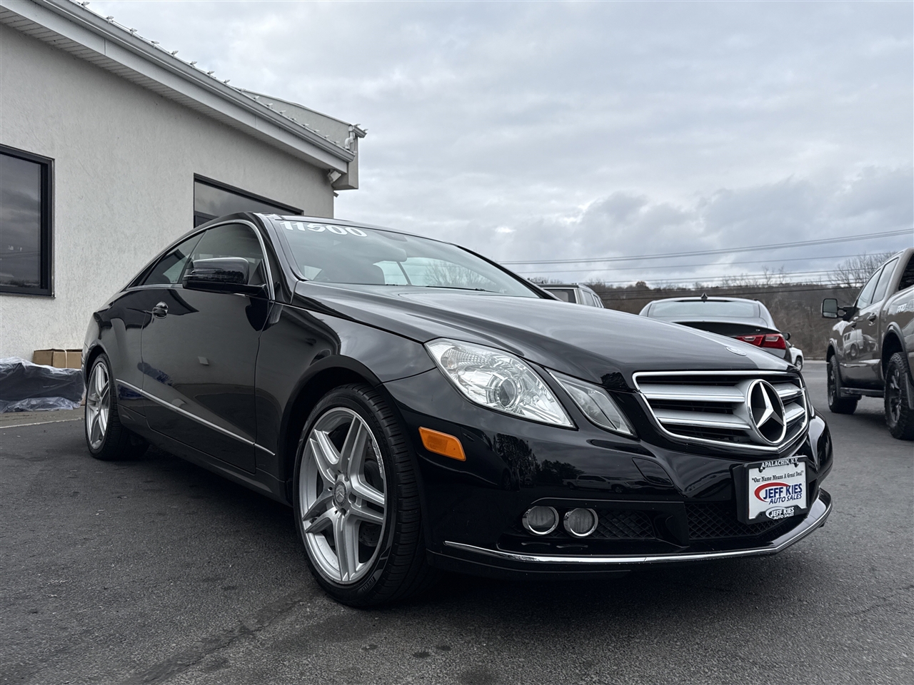 2011 Mercedes Benz E 350 photo 2