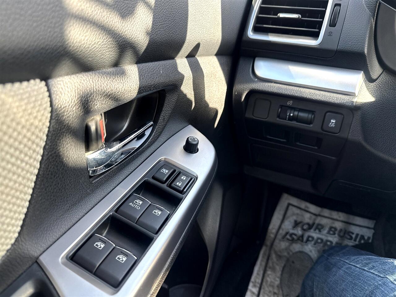 Subaru Crosstrek 5dr CVT 2.0i Premium 2016