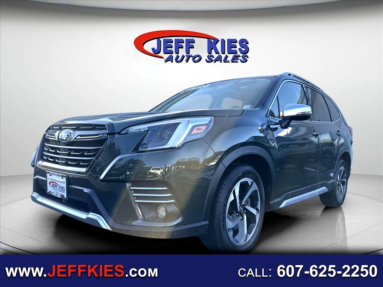 2023 Subaru Forester Touring CVT