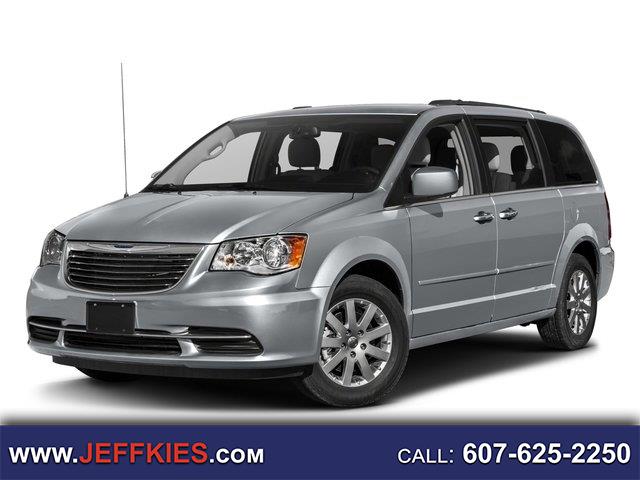 2016 Chrysler Town & Country 4dr Wgn Touring