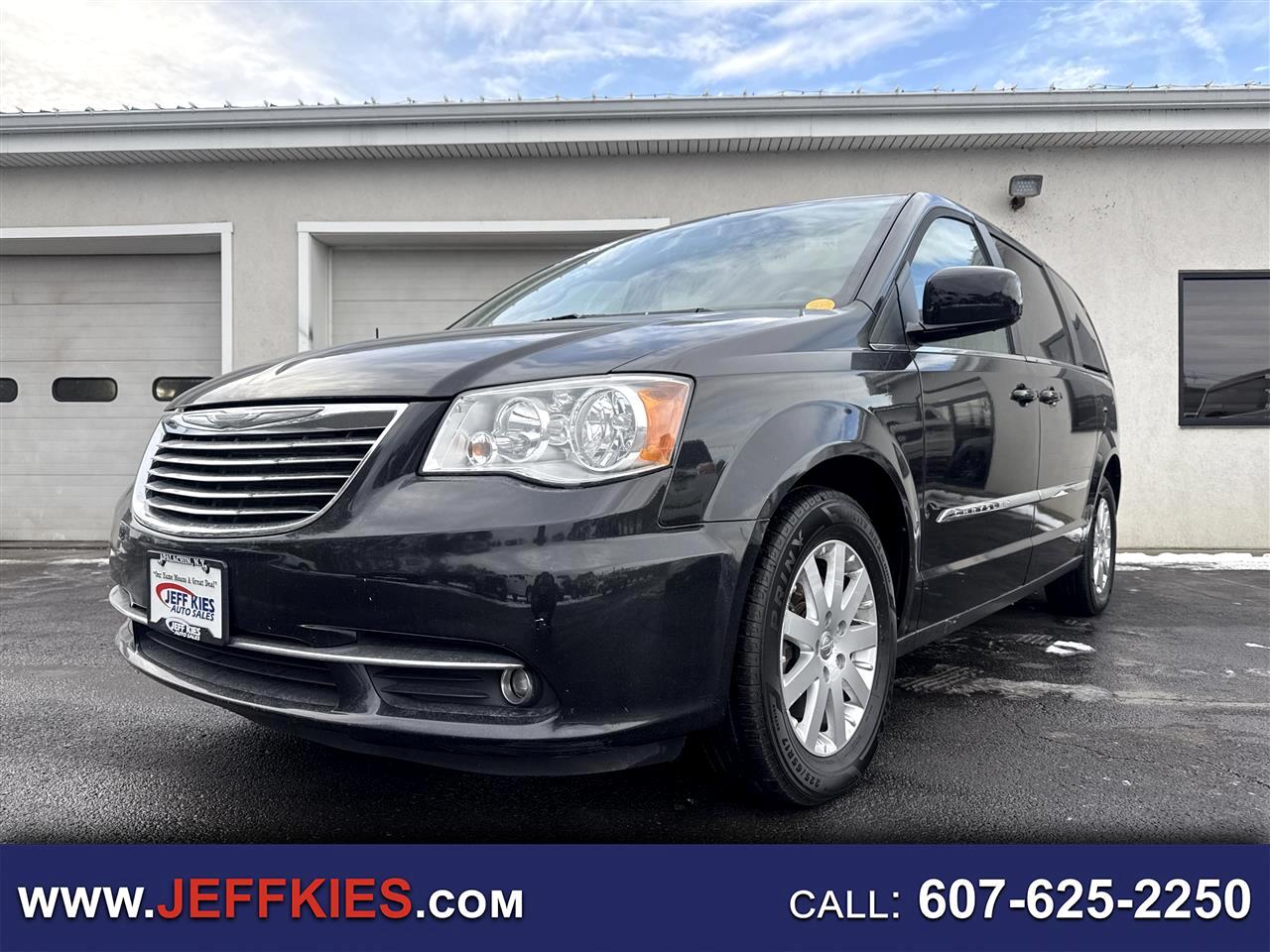 2016 Chrysler Town & Country 4dr Wgn Touring