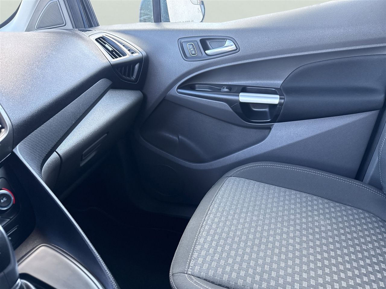 Ford Transit Connect Wagon XLT LWB w/Rear Liftgate 2022