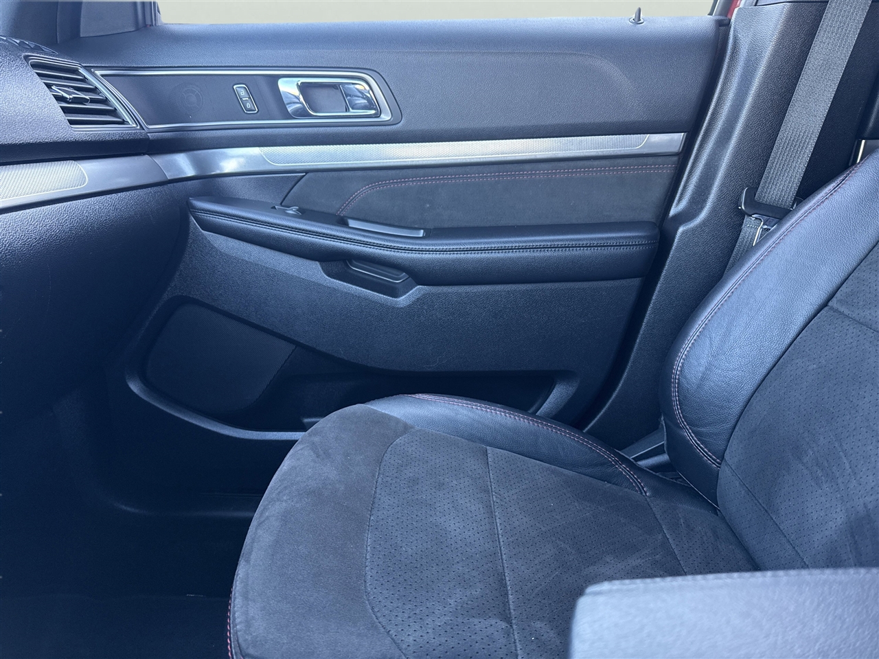 Ford Explorer XLT 4WD 2019