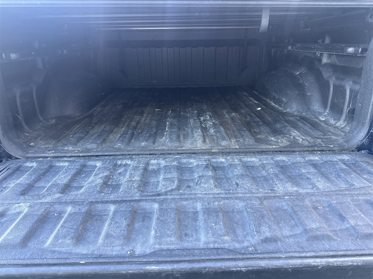 RAM 1500 Laramie 4x4 Crew Cab 5'7" Box 2020