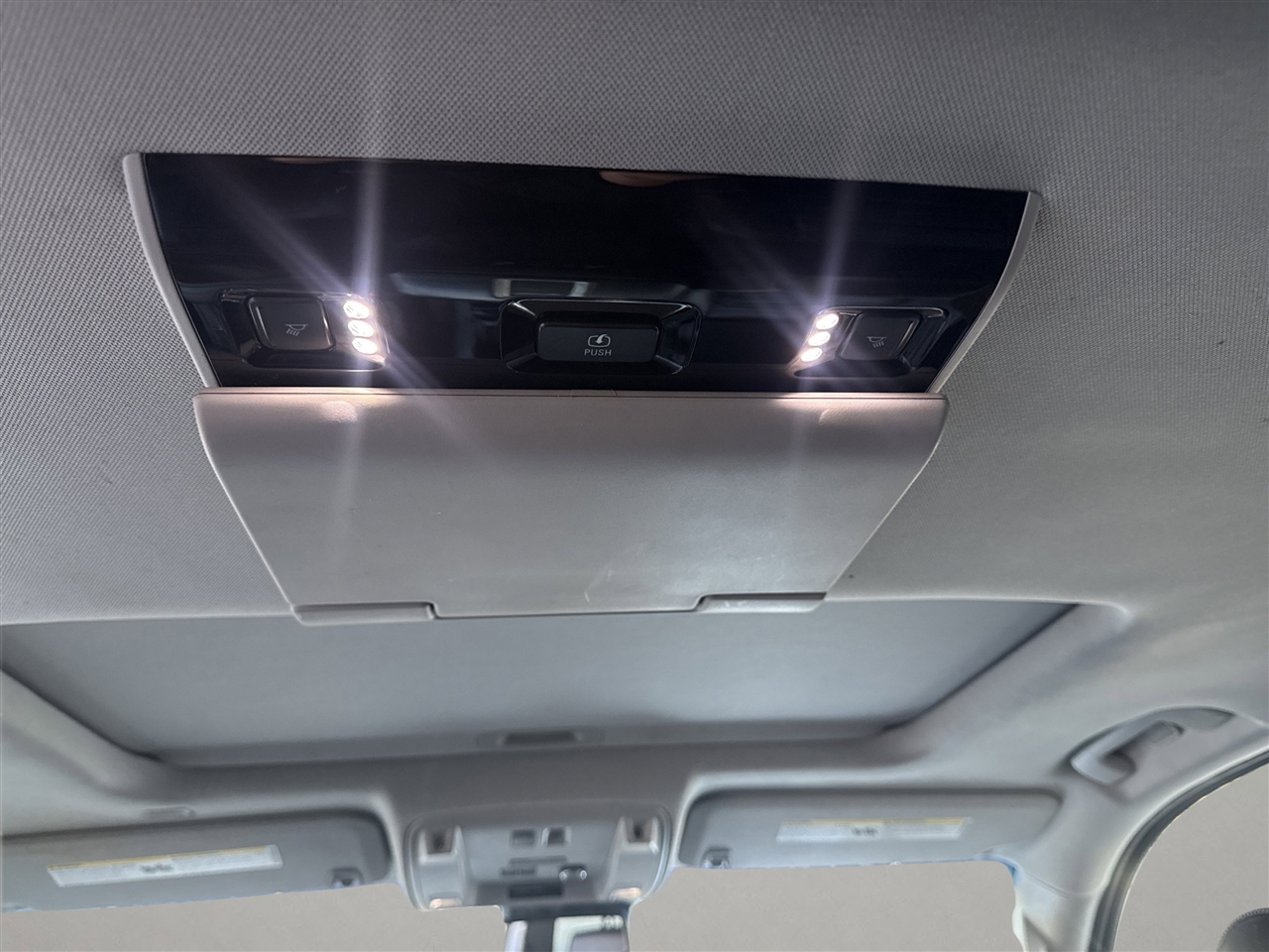 GMC Yukon XL 4WD 4dr Denali 2018