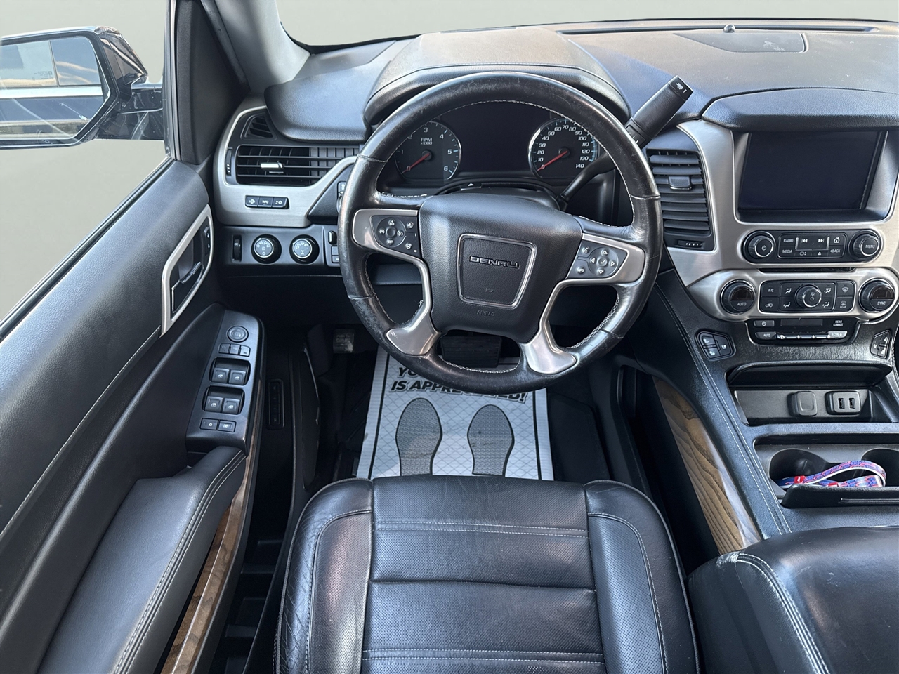 GMC Yukon XL 4WD 4dr Denali 2018