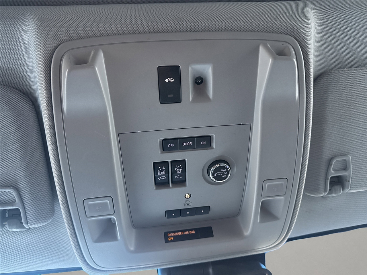 GMC Yukon XL 4WD 4dr Denali 2018