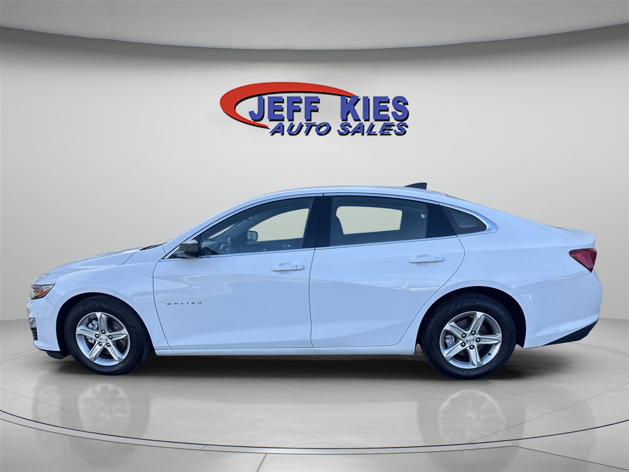 Chevrolet Malibu 4dr Sdn LS w/1LS 2021