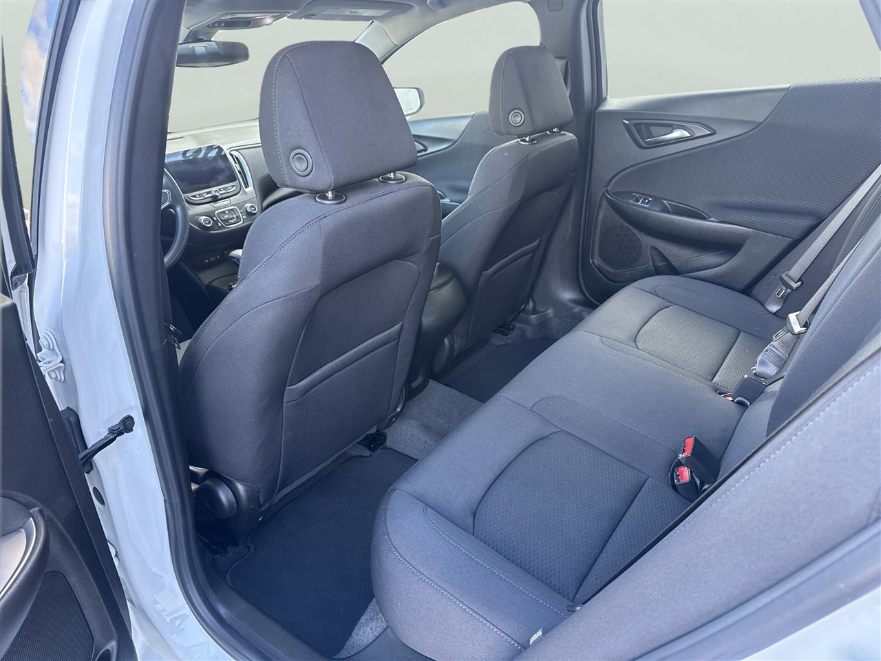 Chevrolet Malibu 4dr Sdn LS w/1LS 2021