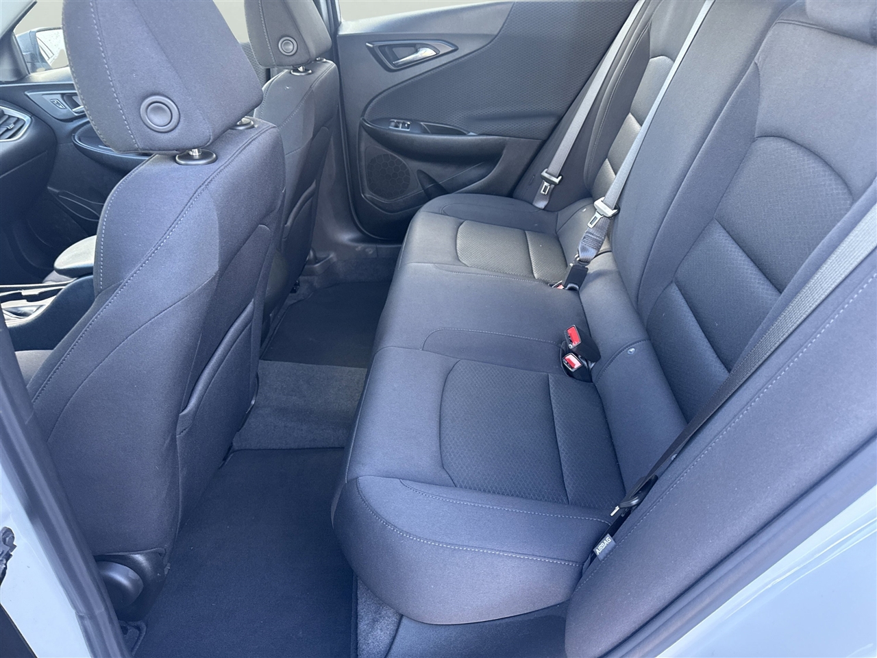 Chevrolet Malibu 4dr Sdn LS w/1LS 2021