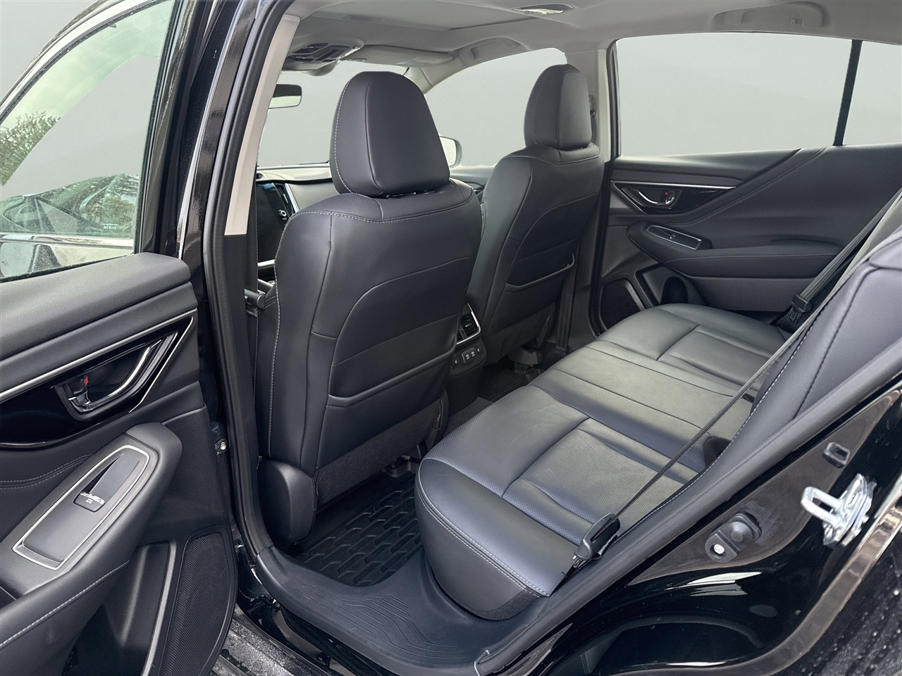 Subaru Legacy Limited XT CVT 2022