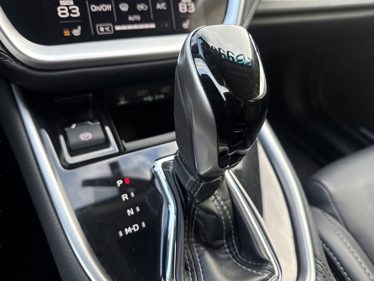 Subaru Legacy Limited XT CVT 2022