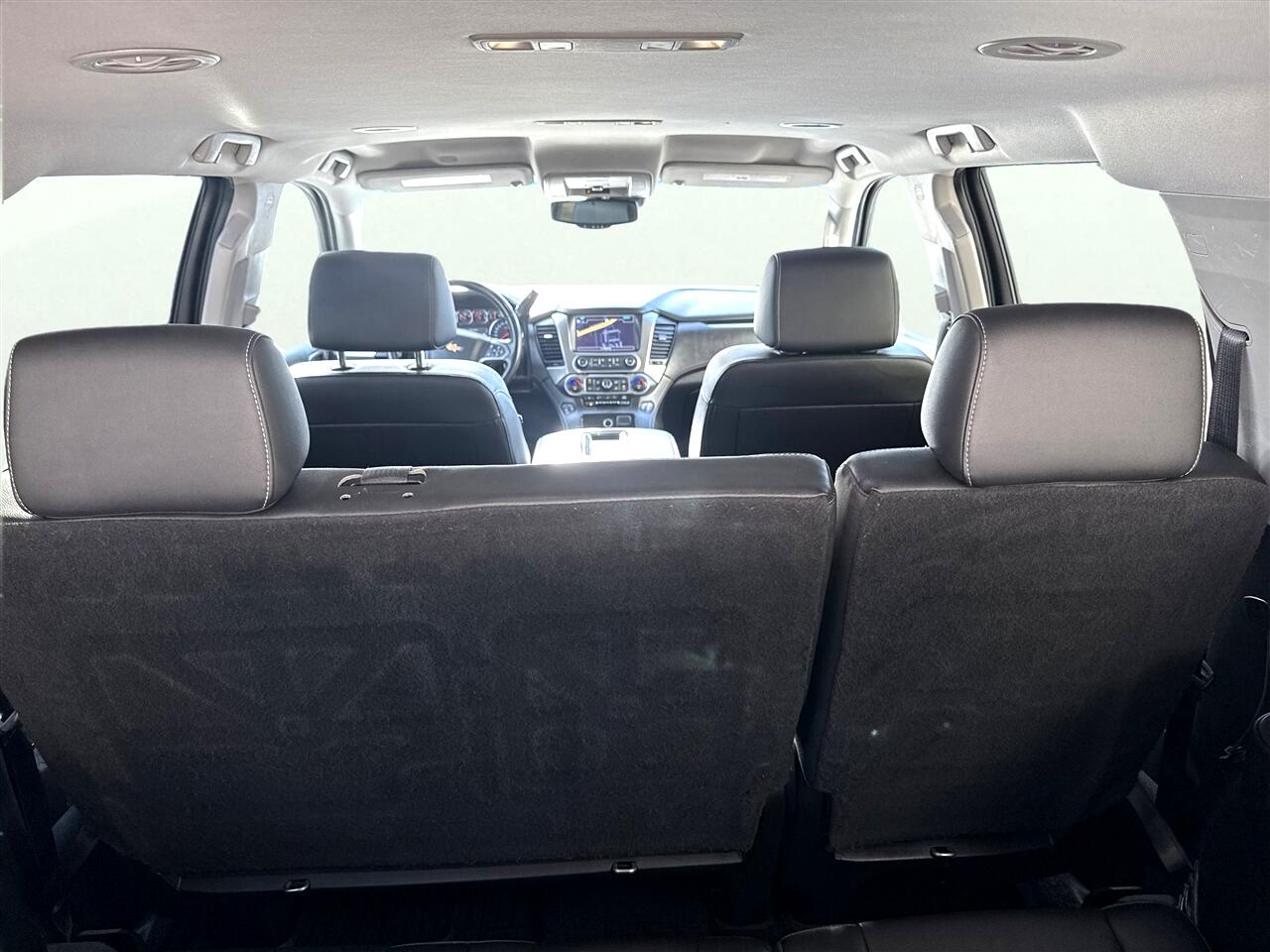 Chevrolet Suburban 4WD 4dr 1500 LT 2019