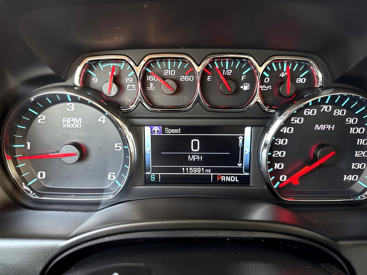 Chevrolet Suburban 4WD 4dr 1500 LT 2019