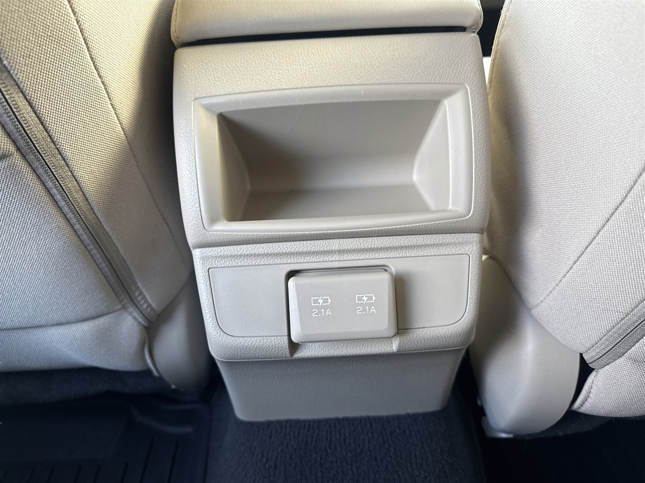 Subaru Outback 2.5i Premium 2019