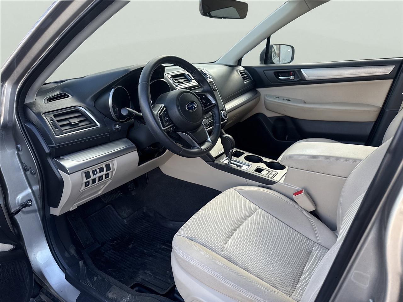 Subaru Outback 2.5i Premium 2019