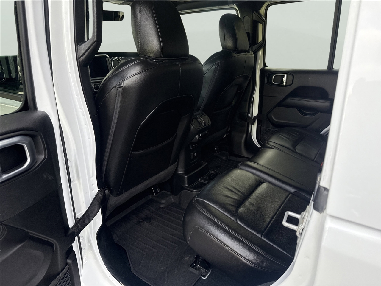 Jeep Wrangler Unlimited Sahara Altitude 4x4 2022