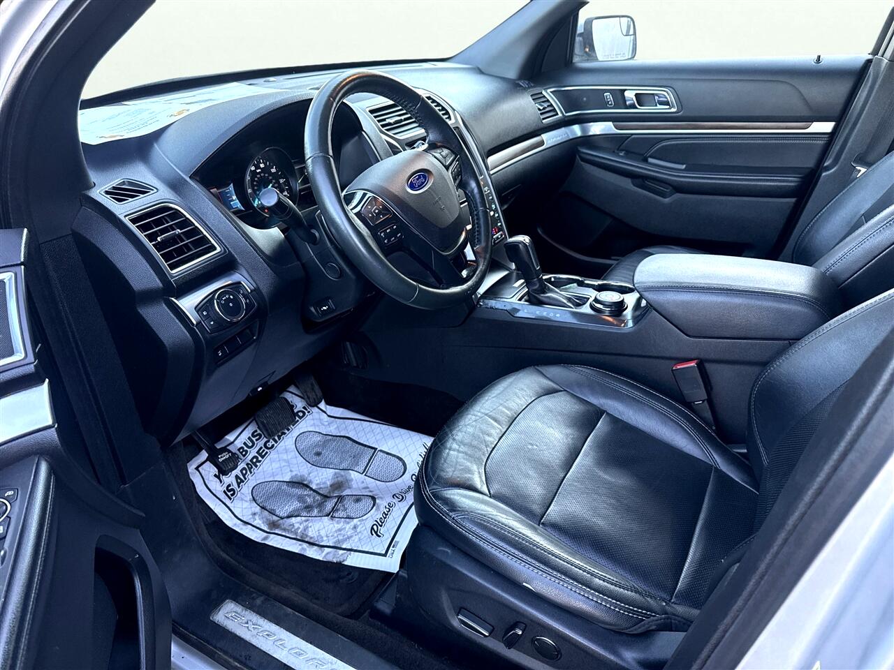 Ford Explorer Limited 4WD 2017