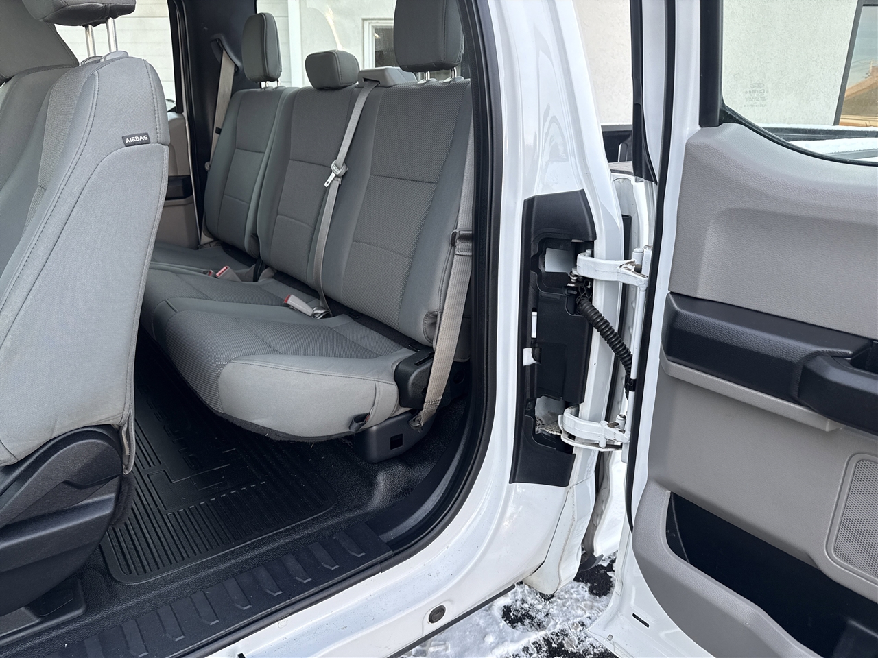 Ford Super Duty F-250 SRW Lariat 2WD SuperCab 8' Box 2019