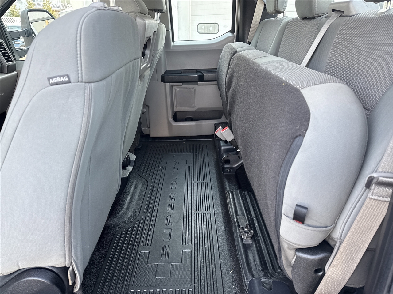 Ford Super Duty F-250 SRW Lariat 2WD SuperCab 8' Box 2019