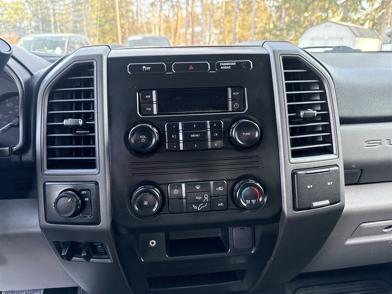 Ford Super Duty F-250 SRW Lariat 2WD SuperCab 8' Box 2019