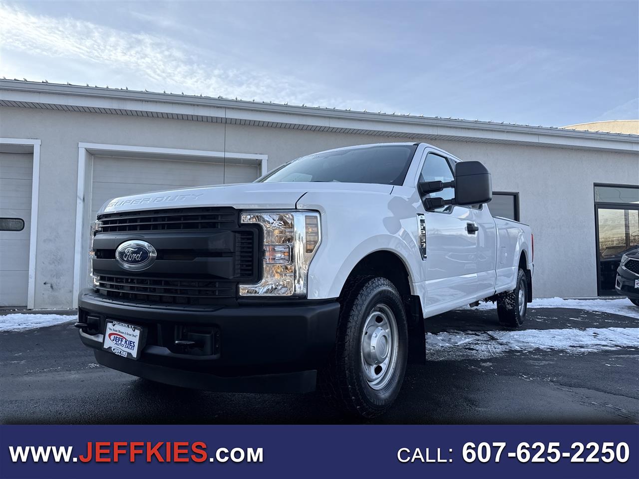 Ford Super Duty F-250 SRW Lariat 2WD SuperCab 8' Box 2019