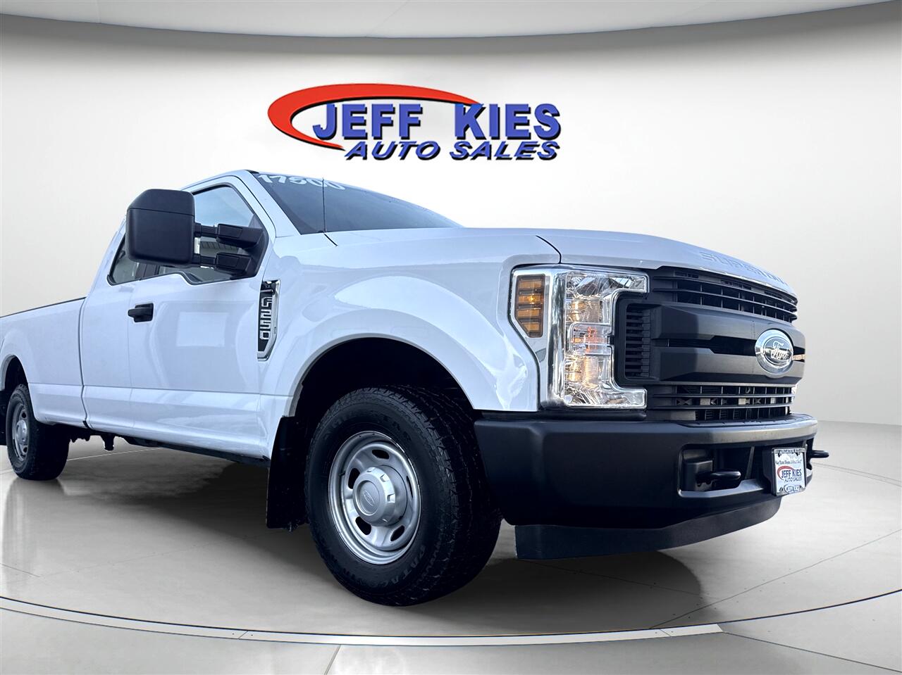 Ford Super Duty F-250 SRW Lariat 2WD SuperCab 8' Box 2019