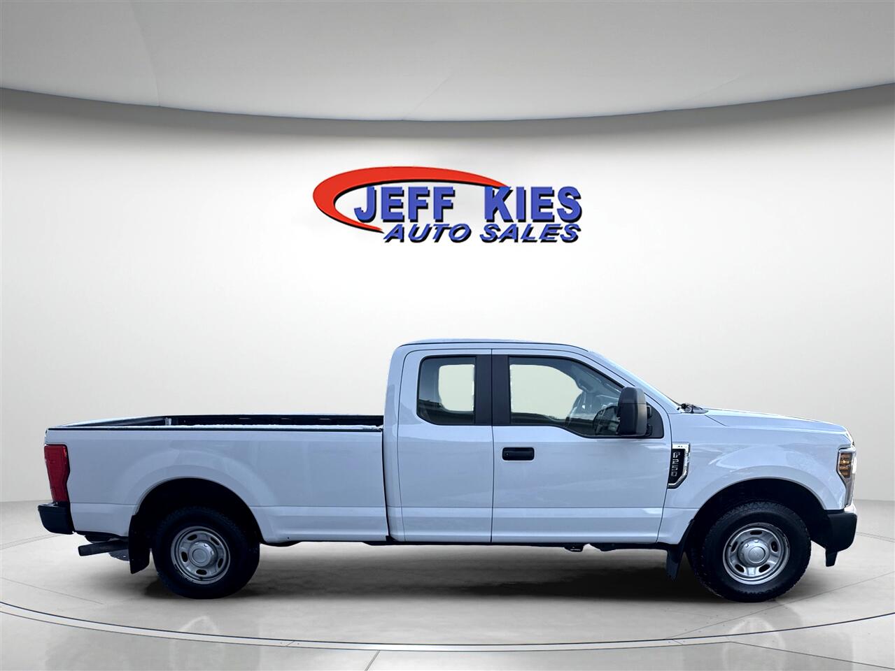 Ford Super Duty F-250 SRW Lariat 2WD SuperCab 8' Box 2019