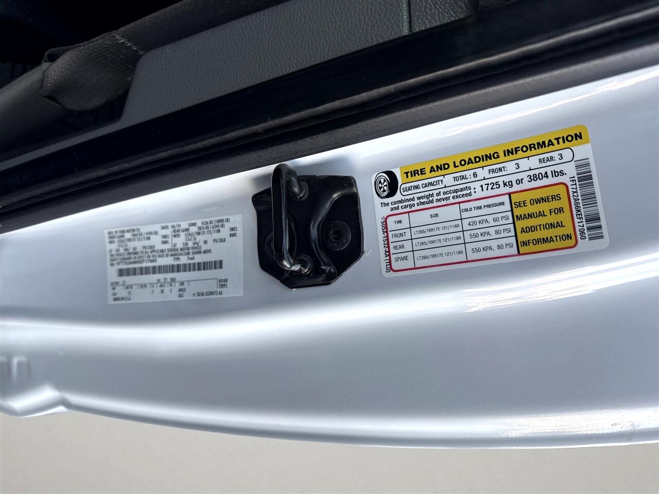 Ford Super Duty F-250 SRW Lariat 2WD SuperCab 8' Box 2019