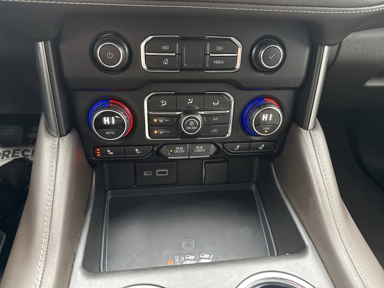 Chevrolet Tahoe 4WD 4dr Z71 2021