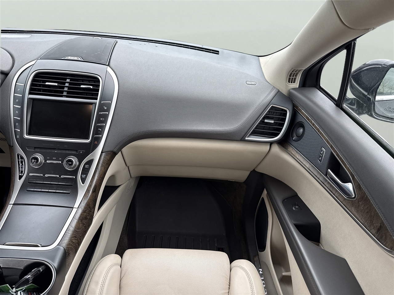 Lincoln MKX AWD 4dr Reserve 2016