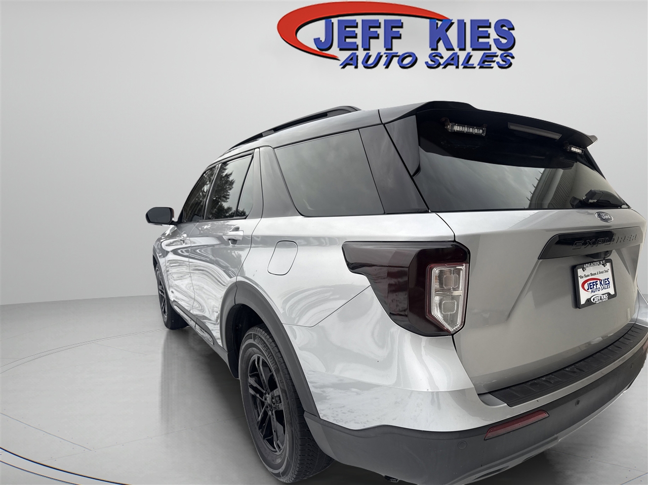 Ford Explorer XLT 4WD 2021