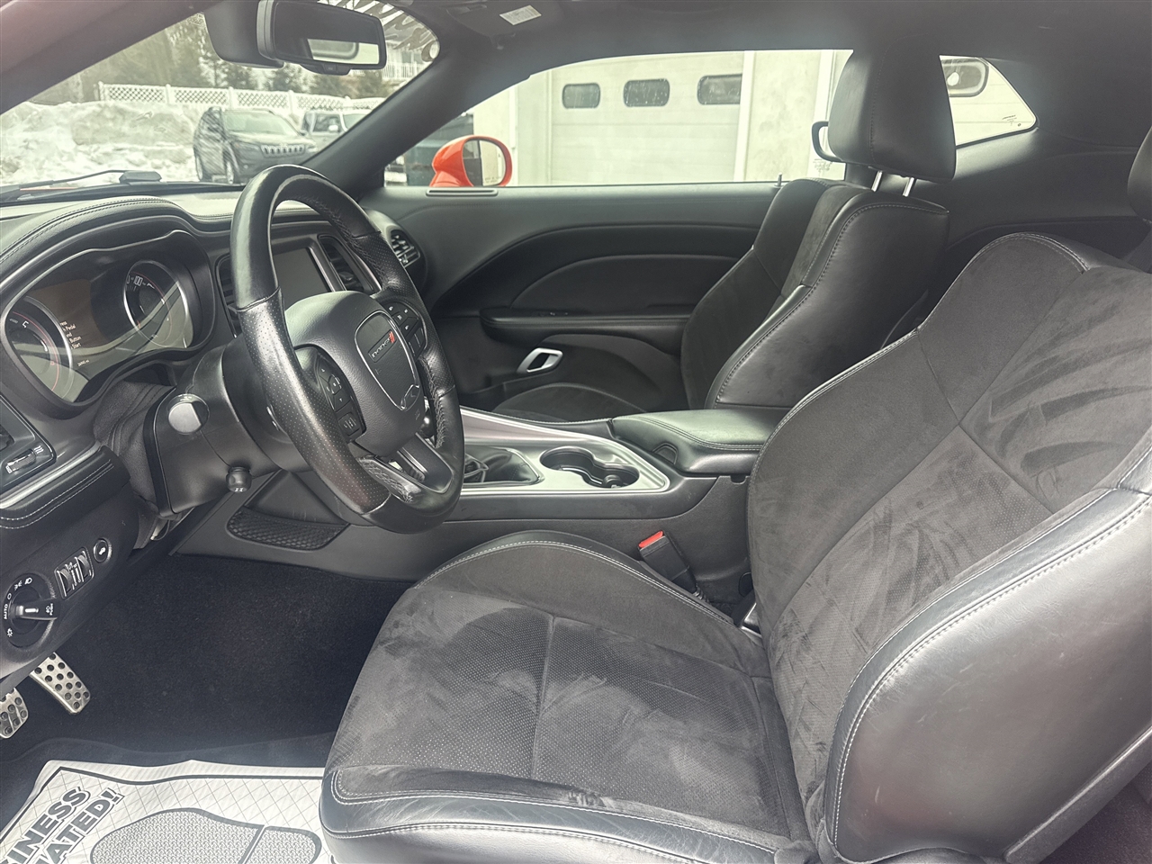 Dodge Challenger R/T RWD 2022