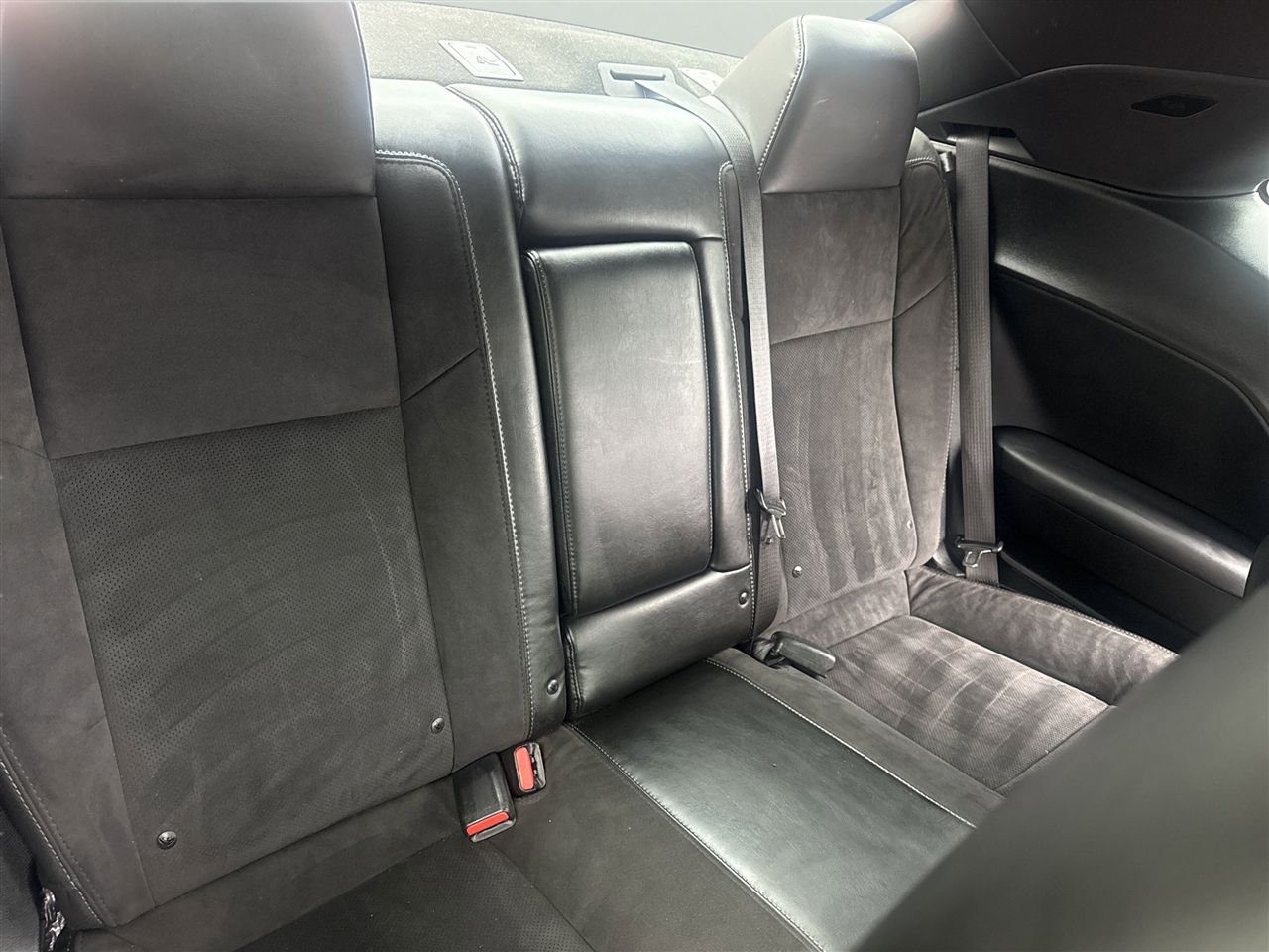 Dodge Challenger R/T RWD 2022