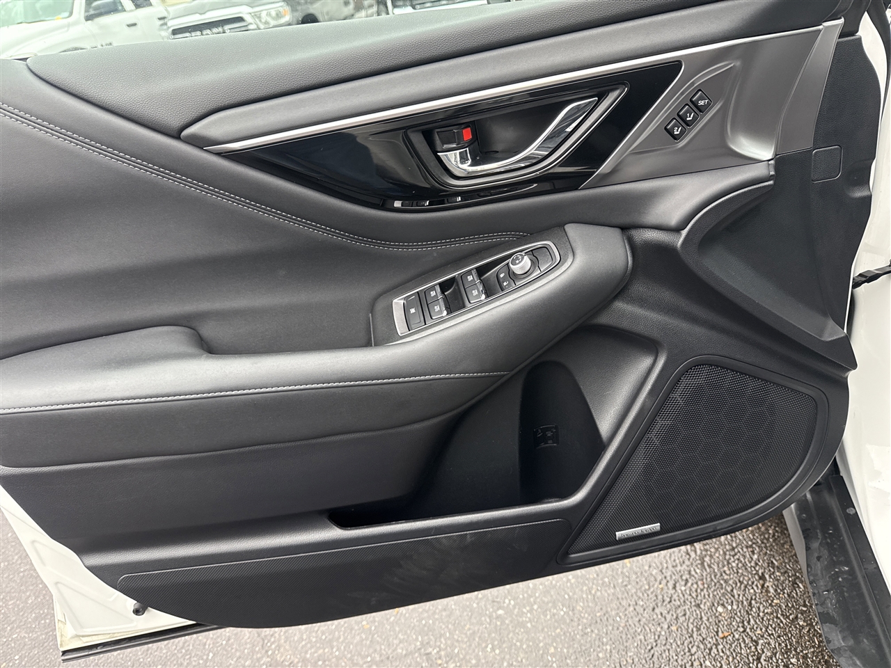 Subaru Outback Limited XT CVT 2023