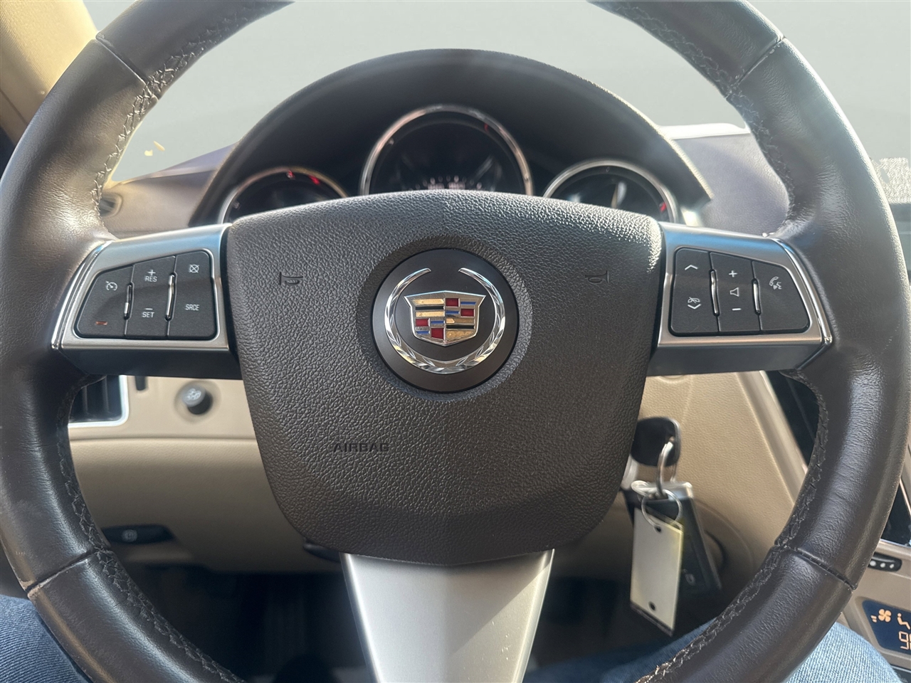 Cadillac CTS Sedan 4dr Sdn 3.0L RWD 2011