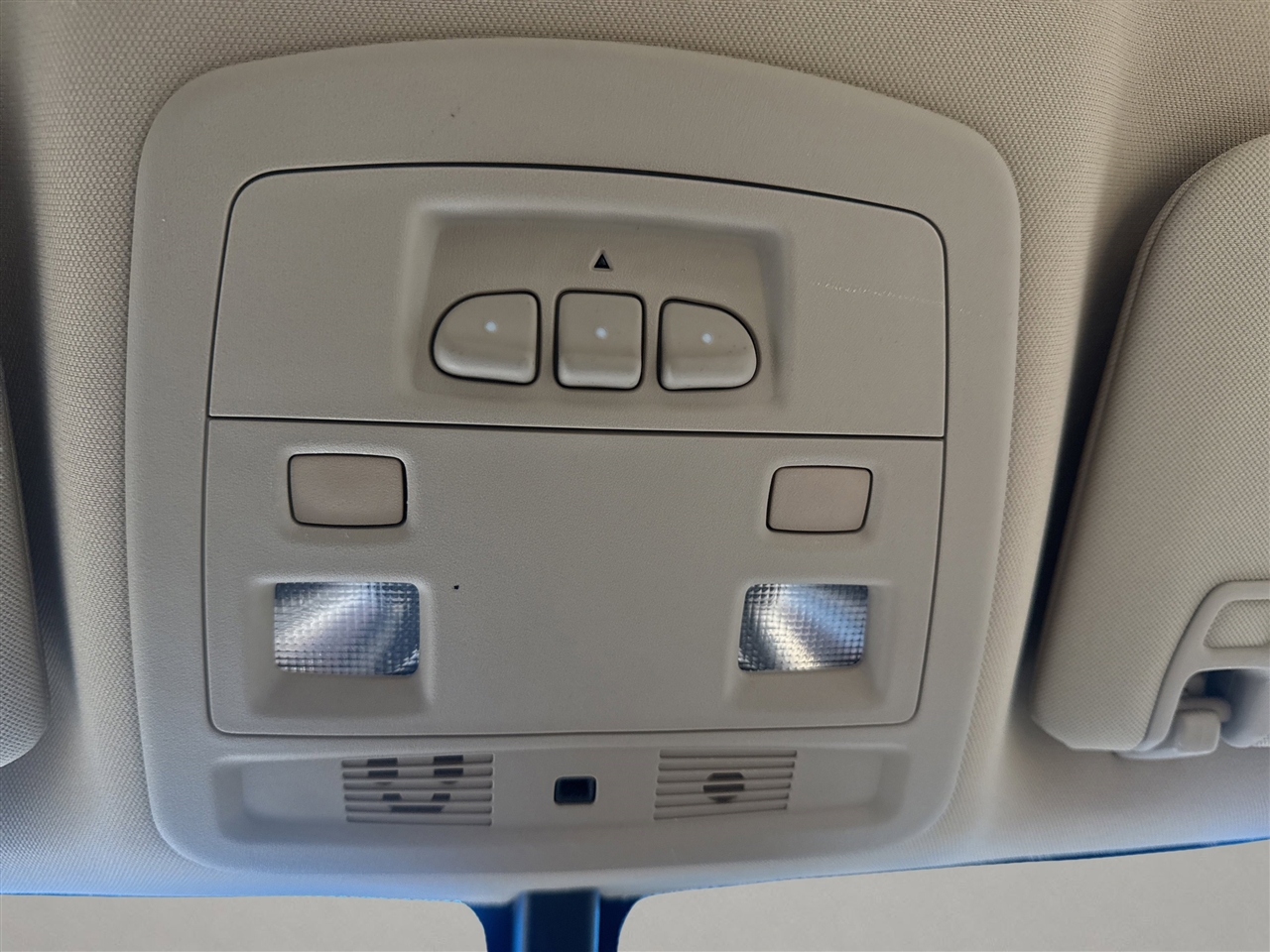 Cadillac CTS Sedan 4dr Sdn 3.0L RWD 2011