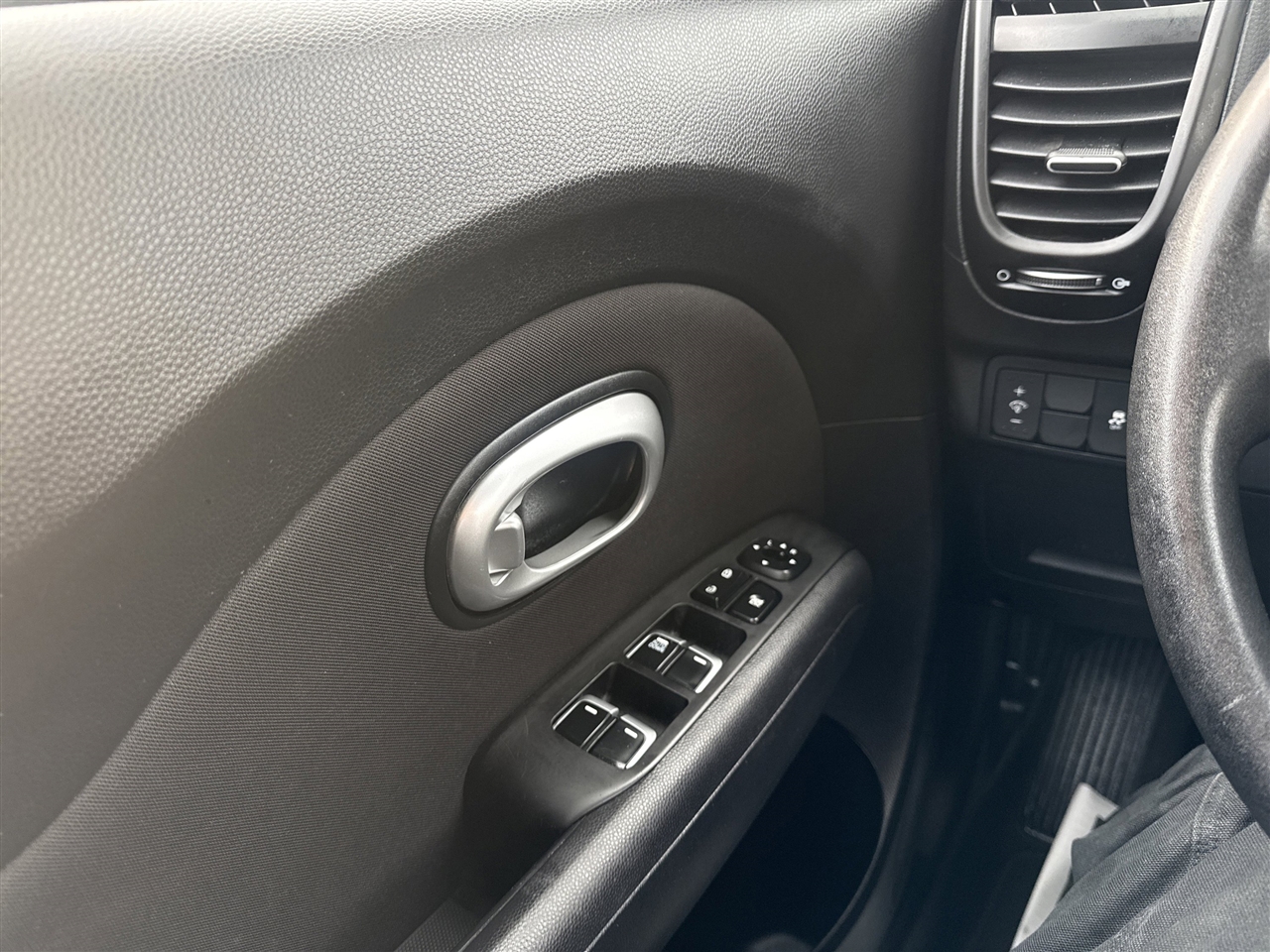 Kia Soul Base Manual 2019