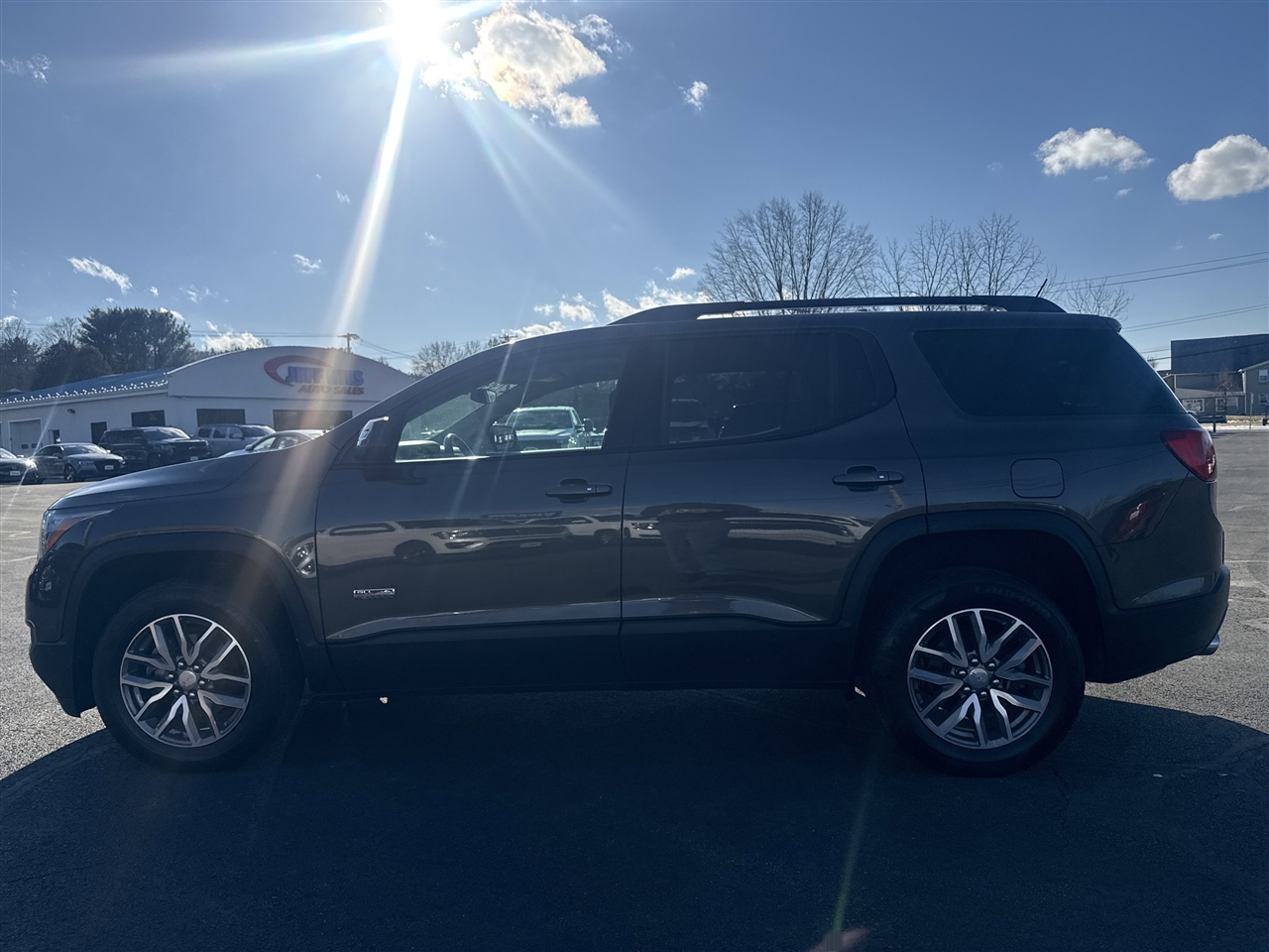 GMC Acadia AWD 4dr SLE w/SLE-2 2019