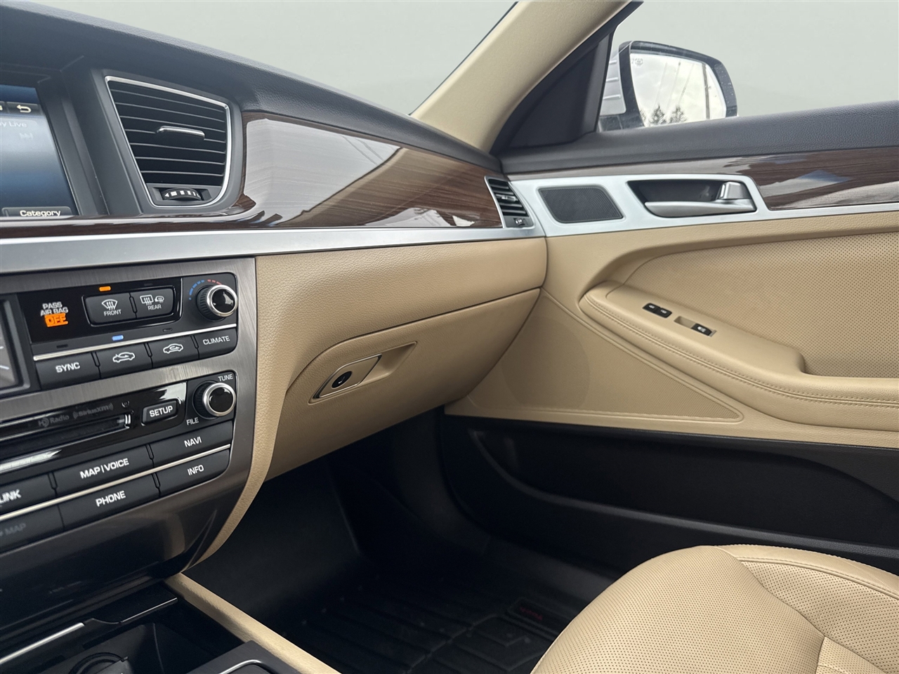 Genesis G80 3.8L AWD 2017