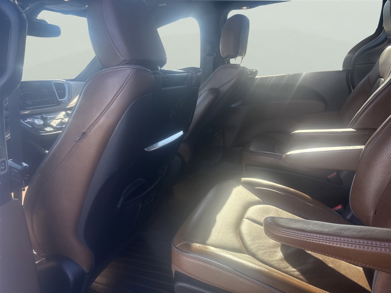 Chrysler Pacifica Hybrid Limited FWD 2021