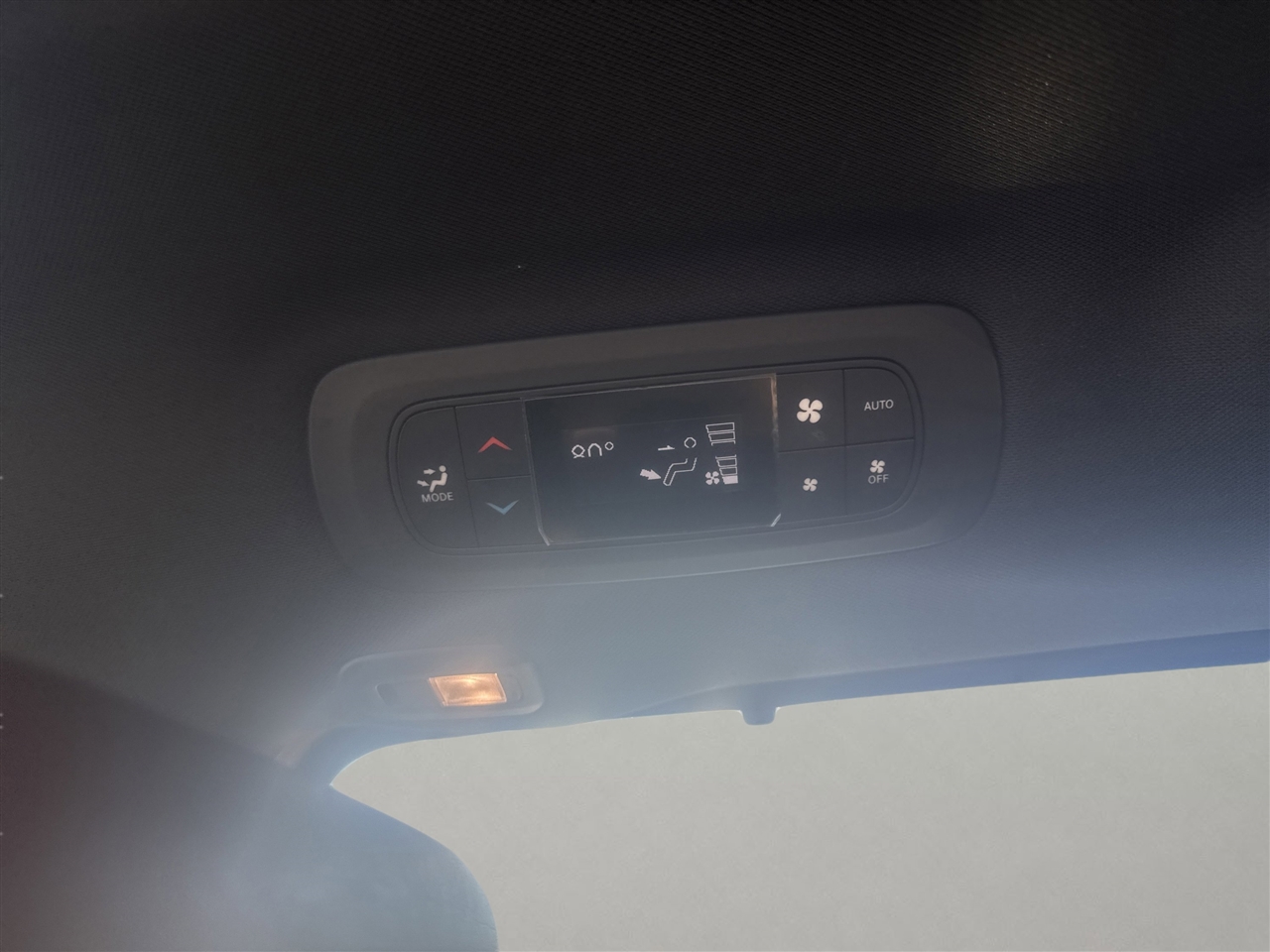 Chrysler Pacifica Hybrid Limited FWD 2021