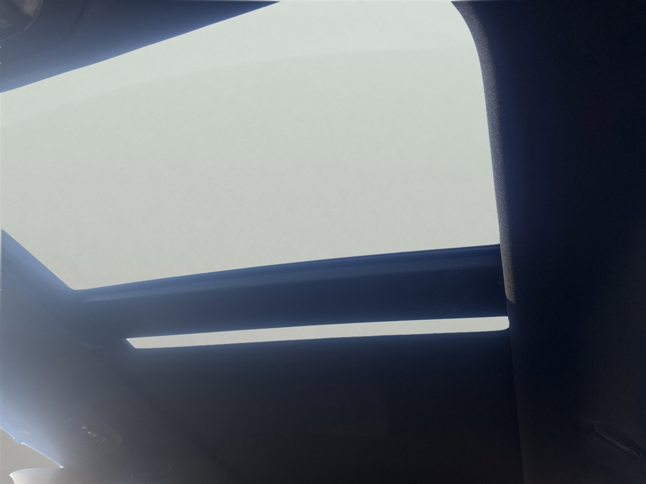 Chrysler Pacifica Hybrid Limited FWD 2021